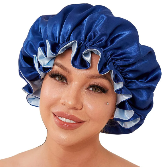 Bonnet en satin réversible
