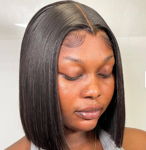 Perruque lili avec lace frontal  10 pouces